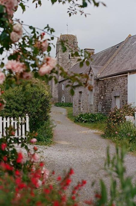 Villa Au 3 La Cour A Tot Regnéville-sur-Mer Exterior foto